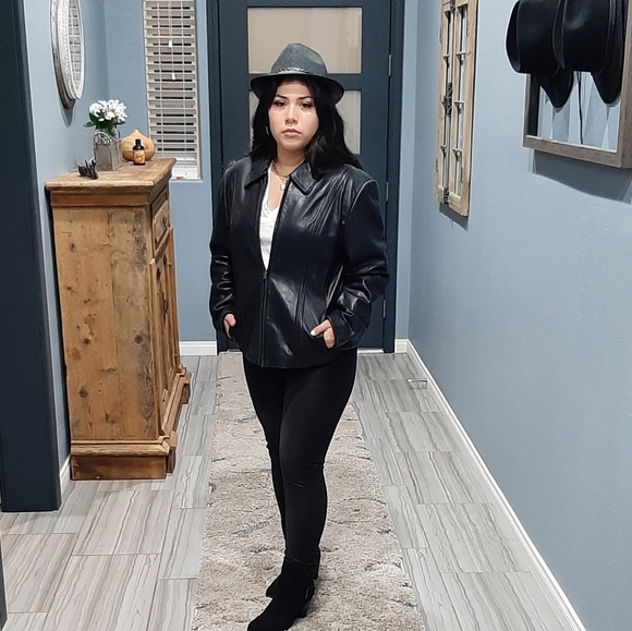 Jacket - Picture 6 of 7